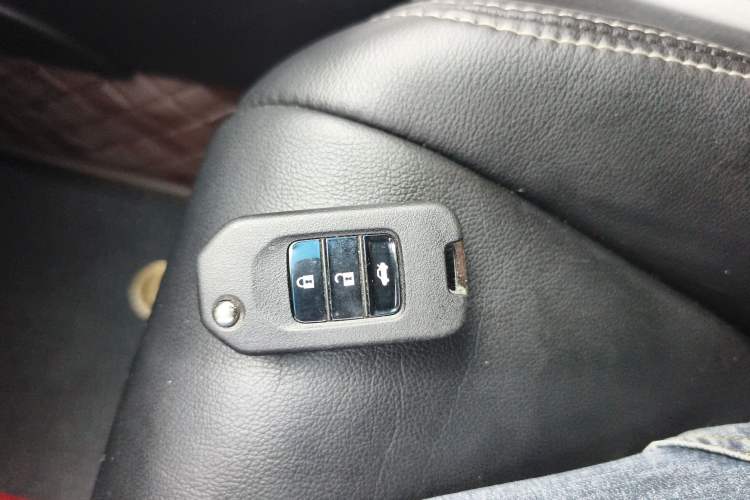 Used Honda Accord 2016 2.0L Comfort Edition Interior 1