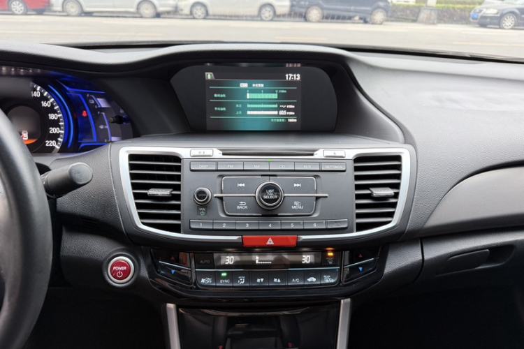 Used Honda Accord 2016 Hybrid 2.0L Sharp Edition Interior 12