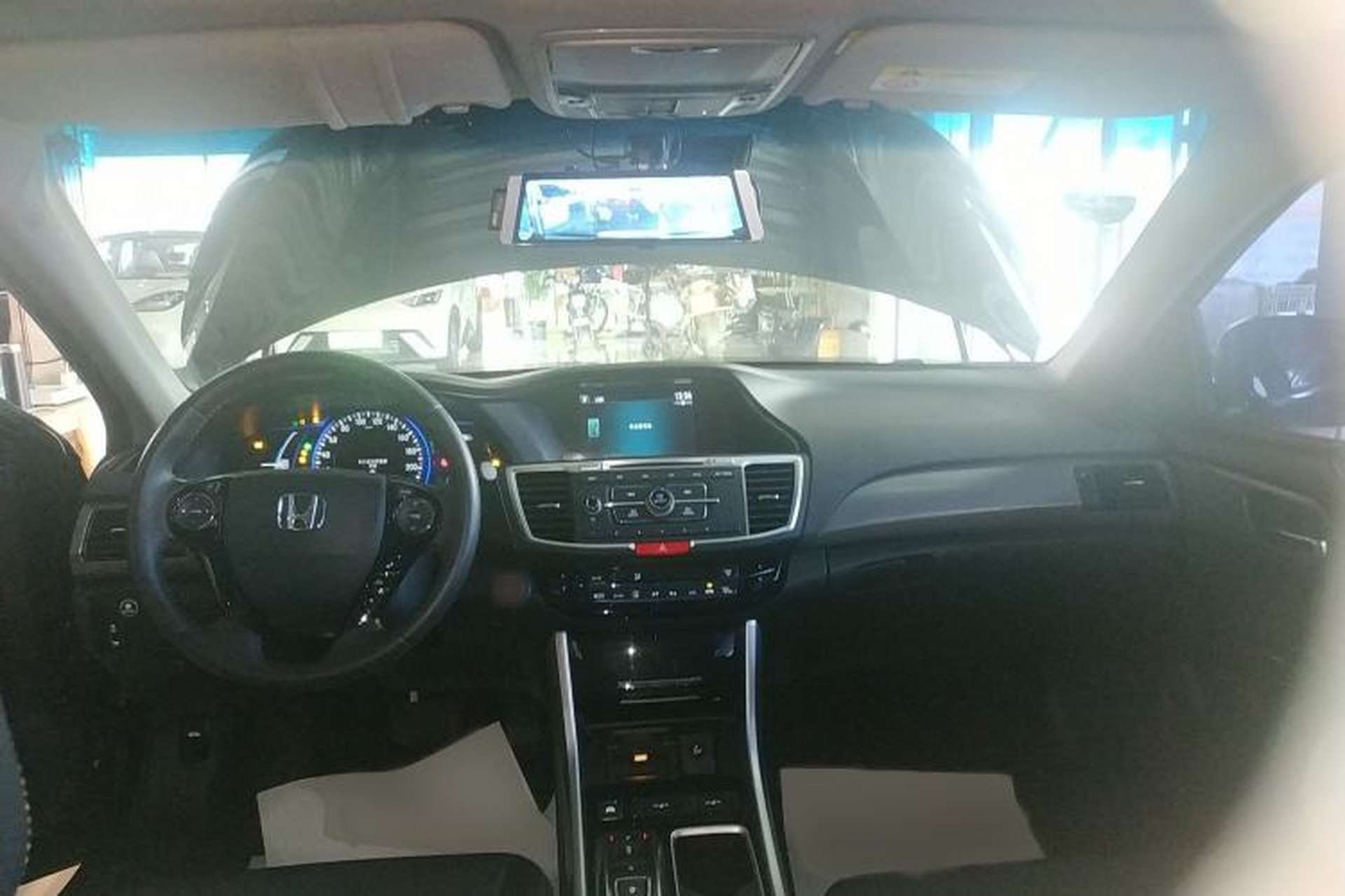 Used Honda Accord 2016 Hybrid 2.0L Sharp Edition Interior 2