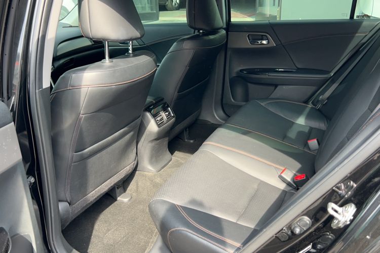 Used Honda Accord 2016 Hybrid 2.0L Sharp Edition Interior 2
