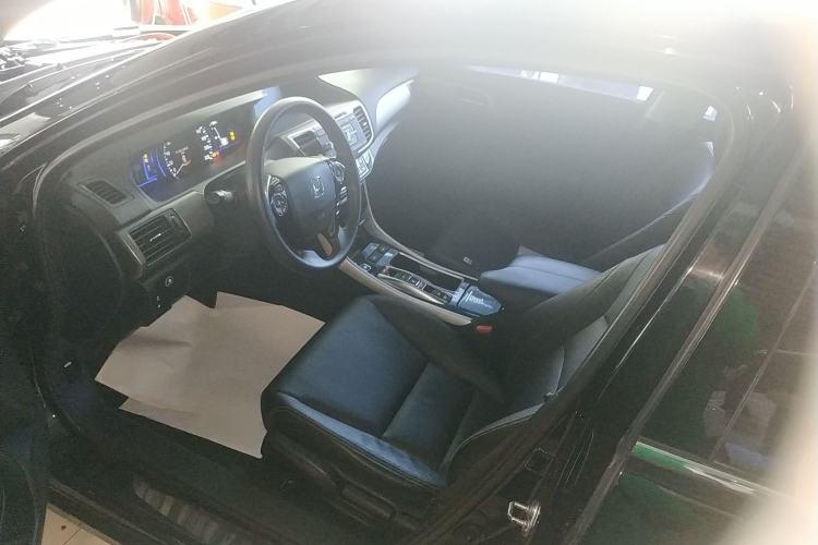 Used Honda Accord 2016 Hybrid 2.0L Sharp Edition Interior 3
