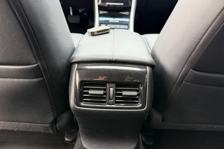 Used Honda Accord 2016 Hybrid 2.0L Sharp Edition Interior 4