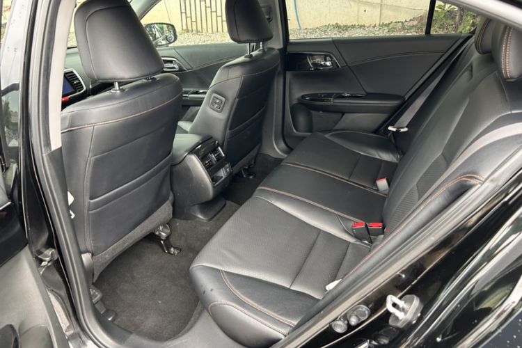 Used Honda Accord 2016 Hybrid 2.0L Rui Ling Edition Interior 5