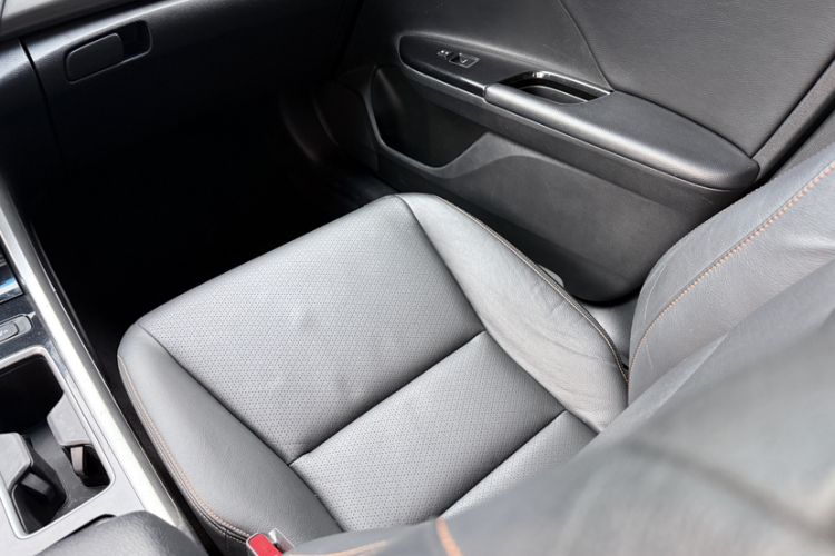Used Honda Accord 2016 Hybrid 2.0L Sharp Edition Interior 8