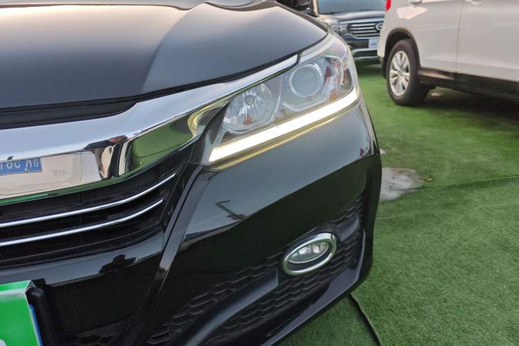 Used Honda Accord 2016 2.0L Comfort Edition Left Front Headlight