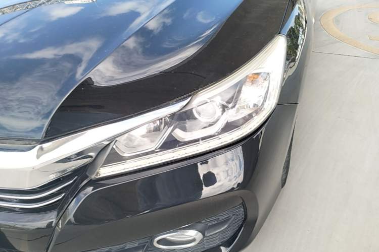 Used Honda Accord 2016 2.0L Comfort Edition Left Front Headlight