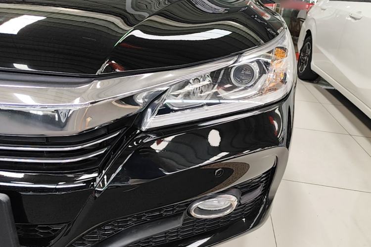 Used Honda Accord 2016 2.0L Elite Edition Left Front Headlight