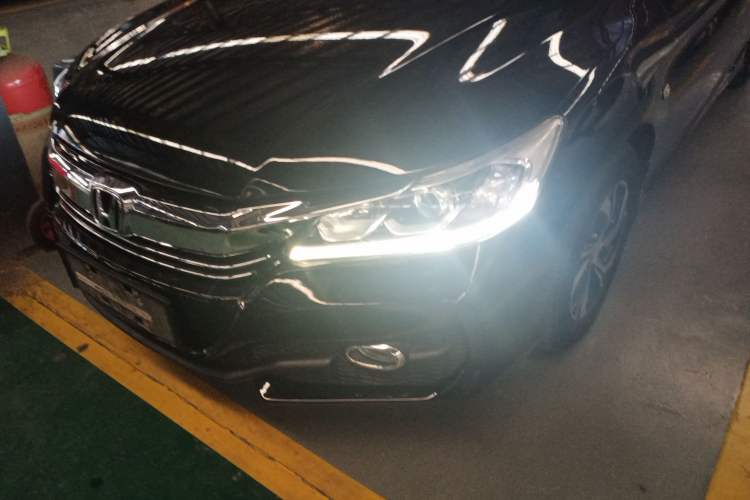 Used Honda Accord 2016 2.0L Comfort Edition Left Front Headlight