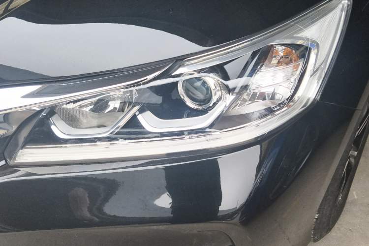Used Honda Accord 2016 2.0L Comfort Edition Left Front Headlight