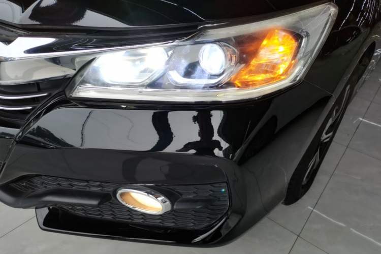 Used Honda Accord 2016 2.0L Comfort Edition Left Front Headlight