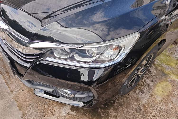Used Honda Accord 2016 2.0L Luxury Edition Left Front Headlight