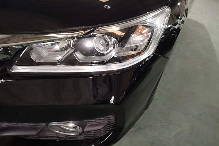 Used Honda Accord 2016 2.0L Comfort Edition Left Front Headlight
