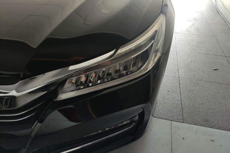 Used Honda Accord 2016 2.4L Comfort Edition Left Front Headlight