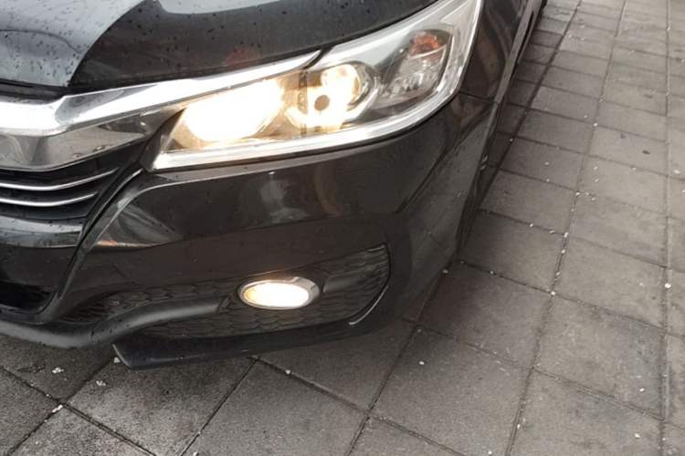 Used Honda Accord 2016 2.0L Comfort Edition Left Front Headlight