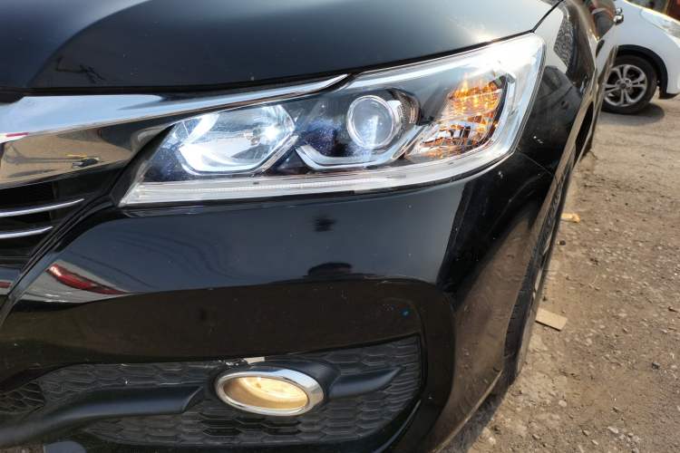Used Honda Accord 2016 2.0L Elite Edition Left Front Headlight