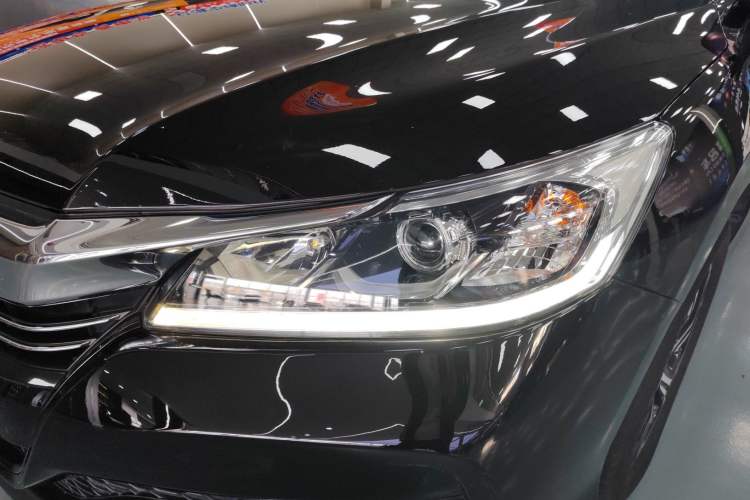 Used Honda Accord 2016 2.0L Elite Edition Left Front Headlight
