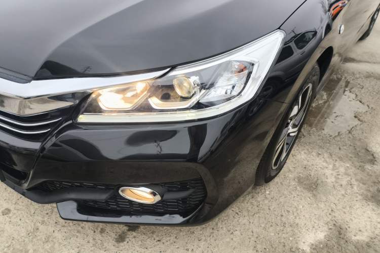 Used Honda Accord 2016 2.0L Comfort Edition Left Front Headlight