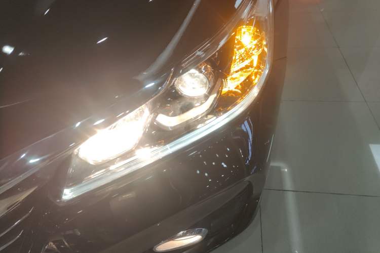 Used Honda Accord 2016 2.0L Comfort Edition Left Front Headlight