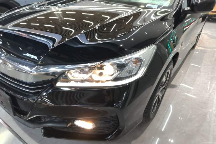 Used Honda Accord 2016 2.0L Elite Edition Left Front Headlight