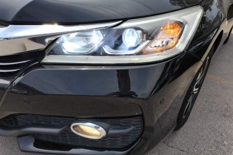 Used Honda Accord 2016 2.0L Elite Edition Left Front Headlight