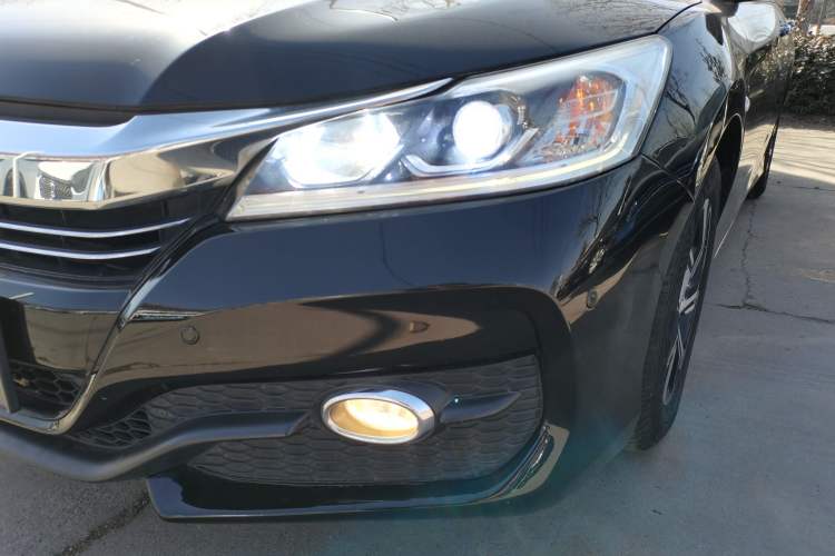 Used Honda Accord 2016 2.0L Elite Edition Left Front Headlight
