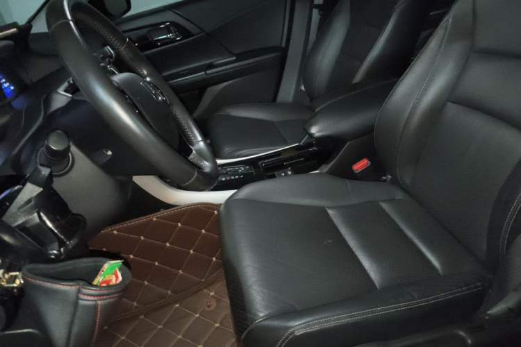 Used Honda Accord 2016 2.0L Elite Edition Left Front Seat