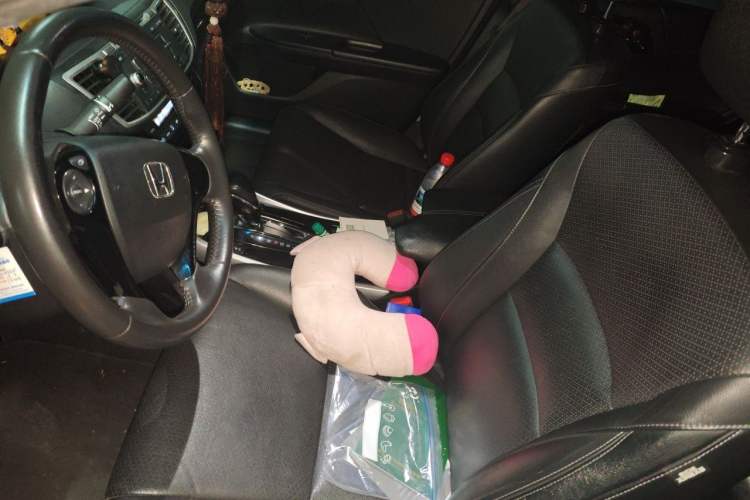 Used Honda Accord 2016 2.0L Elite Edition Left Front Seat