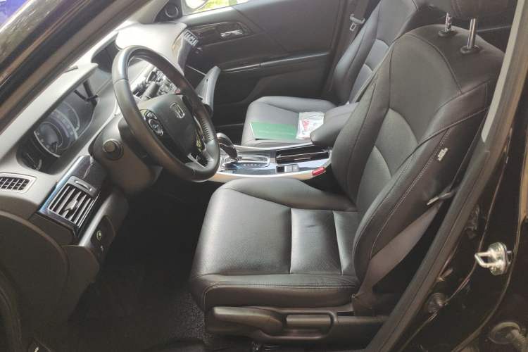 Used Honda Accord 2016 2.0L Elite Edition Left Front Seat