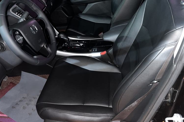 Used Honda Accord 2016 2.0L Elite Edition Left Front Seat