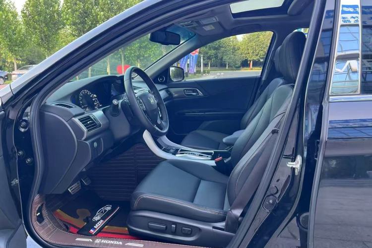 Used Honda Accord 2016 Hybrid 2.0L Rui Ling Edition Left Front Seat