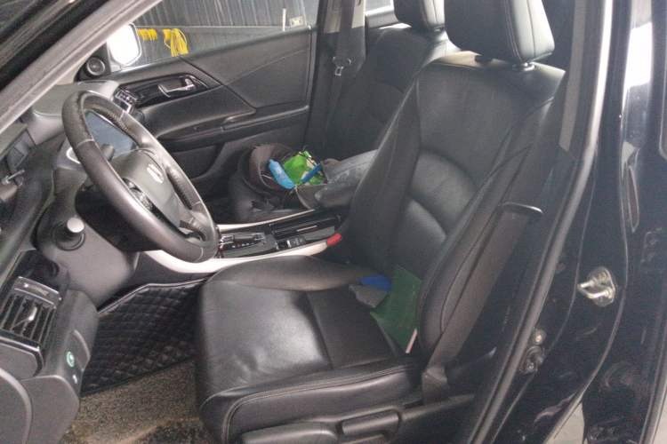Used Honda Accord 2016 2.0L Elite Edition Left Front Seat