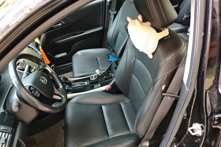 Used Honda Accord 2016 2.0L Elite Edition Left Front Seat