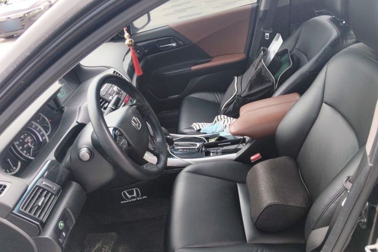 Used Honda Accord 2016 2.0L Comfort Edition Left Front Seat