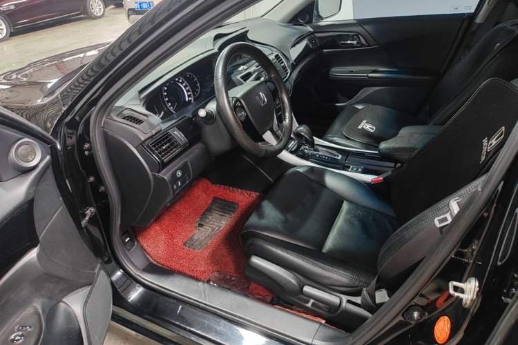 Used Honda Accord 2016 2.0L Comfort Edition Left Front Seat