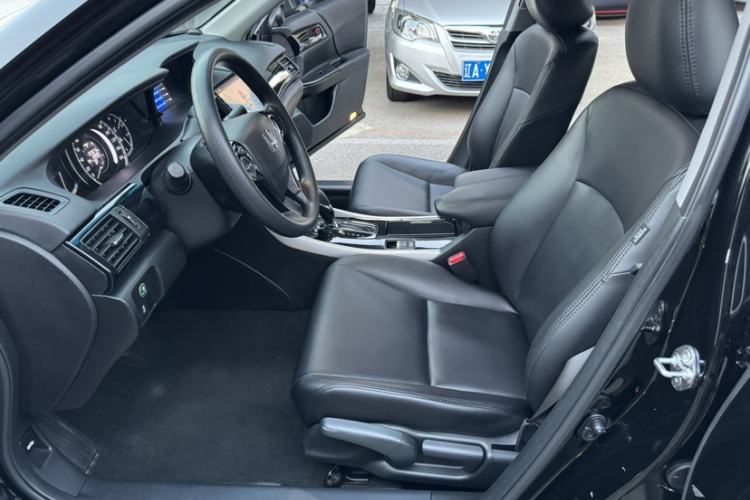 Used Honda Accord 2016 2.0L Comfort Edition Left Front Seat