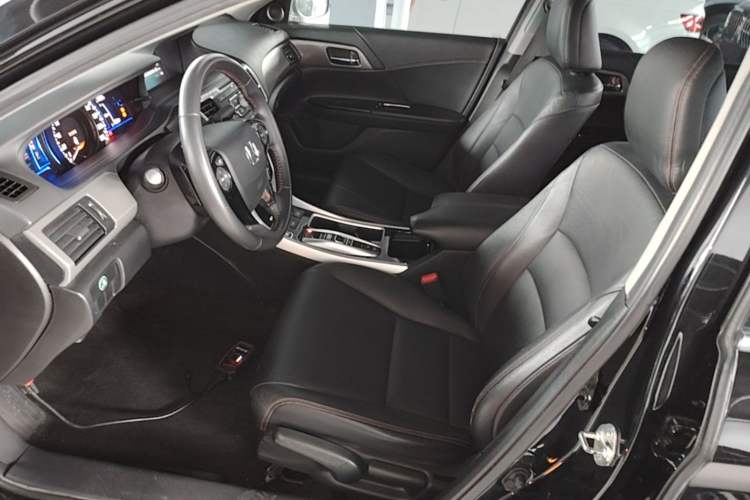 Used Honda Accord 2016 Hybrid 2.0L Sharp Edition Left Front Seat