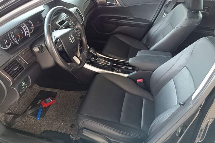 Used Honda Accord 2016 2.4L Zhi Rui Edition Left Front Seat