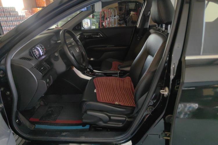 Used Honda Accord 2016 2.0L Comfort Edition Left Front Seat