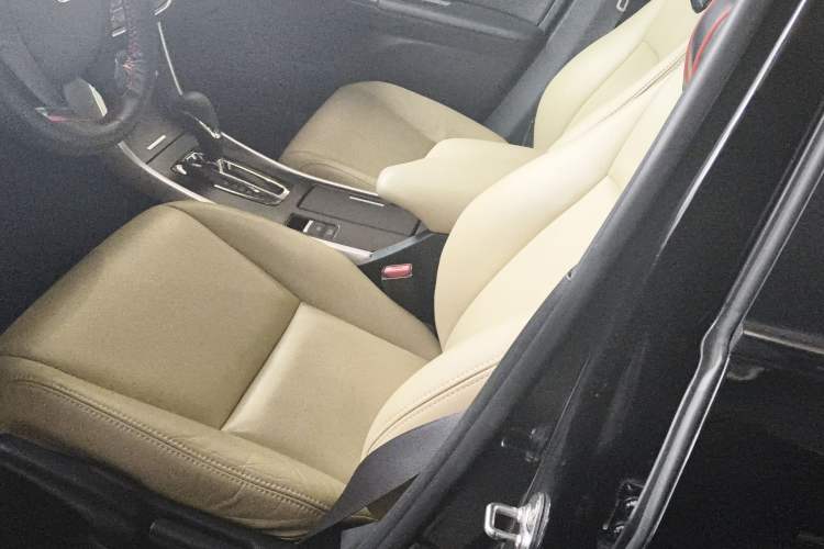 Used Honda Accord 2016 2.0L Comfort Edition Left Front Seat