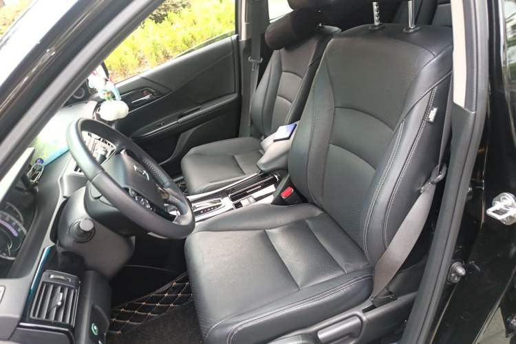 Used Honda Accord 2016 2.0L Elite Edition Left Front Seat