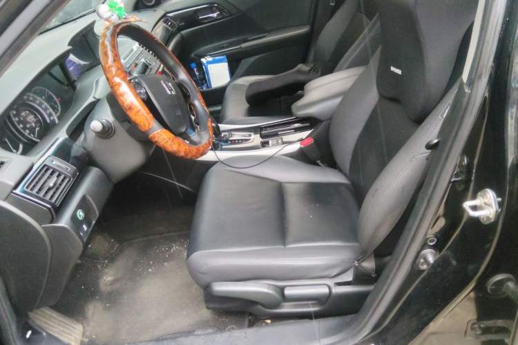 Used Honda Accord 2016 2.0L Comfort Edition Left Front Seat