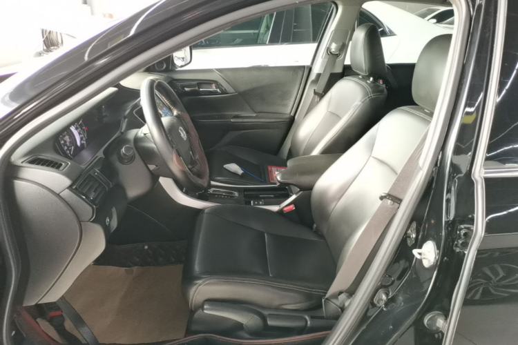 Used Honda Accord 2016 2.0L Comfort Edition Left Front Seat