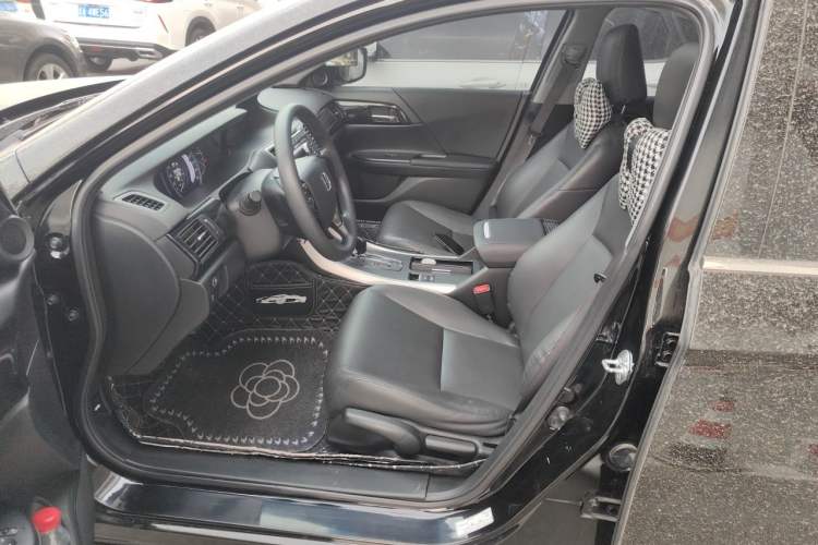 Used Honda Accord 2016 2.0L Comfort Edition Left Front Seat