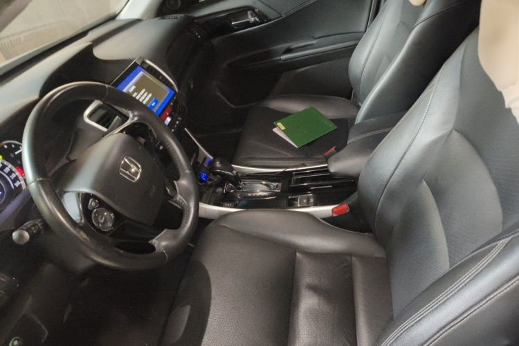 Used Honda Accord 2016 2.0L Elite Edition Left Front Seat