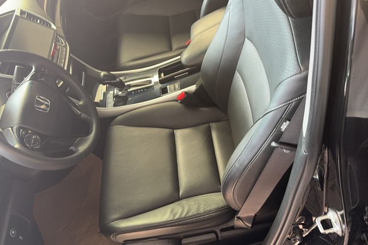 Used Honda Accord 2016 2.0L Elite Edition Left Front Seat