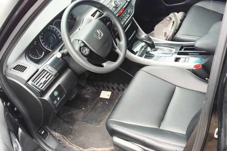 Used Honda Accord 2016 2.0L Comfort Edition Left Front Seat