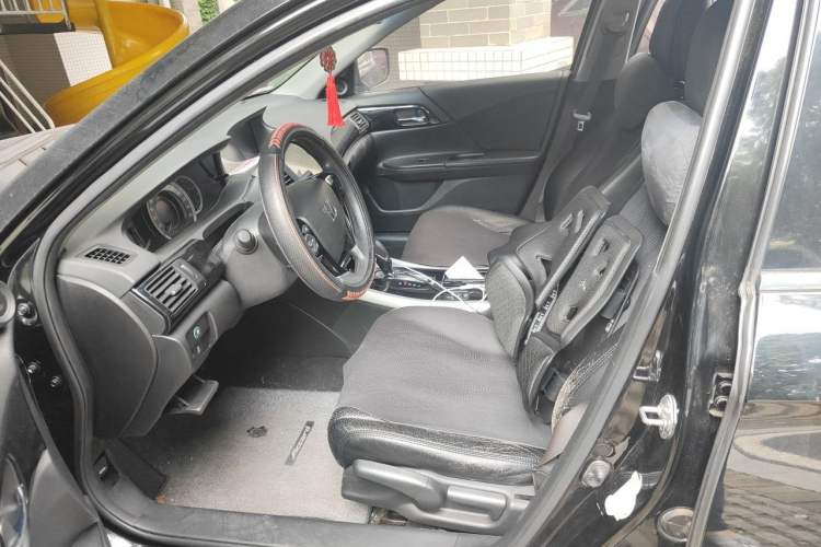Used Honda Accord 2016 2.0L Comfort Edition Left Front Seat