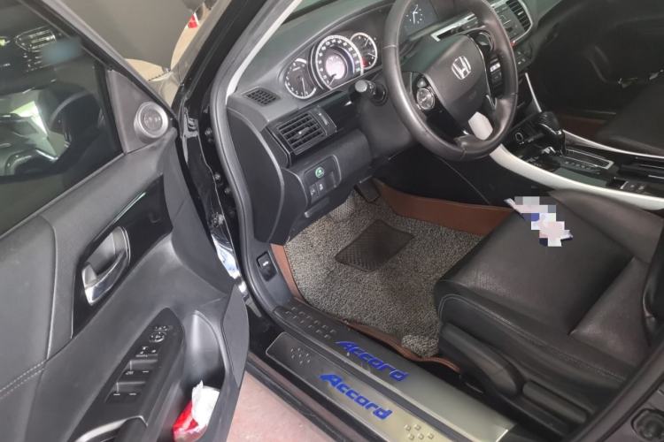 Used Honda Accord 2016 2.0L Elite Edition Left Front Seat