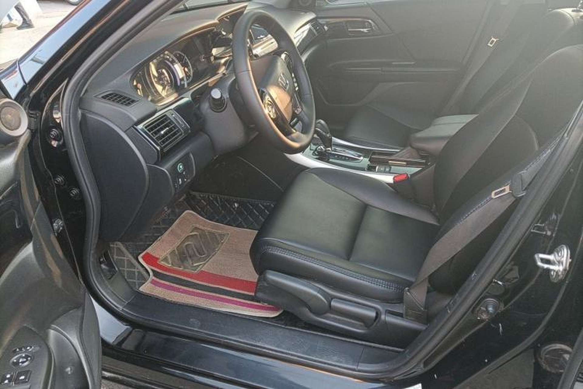 Used Honda Accord 2016 2.0L Comfort Edition Left Front Seat