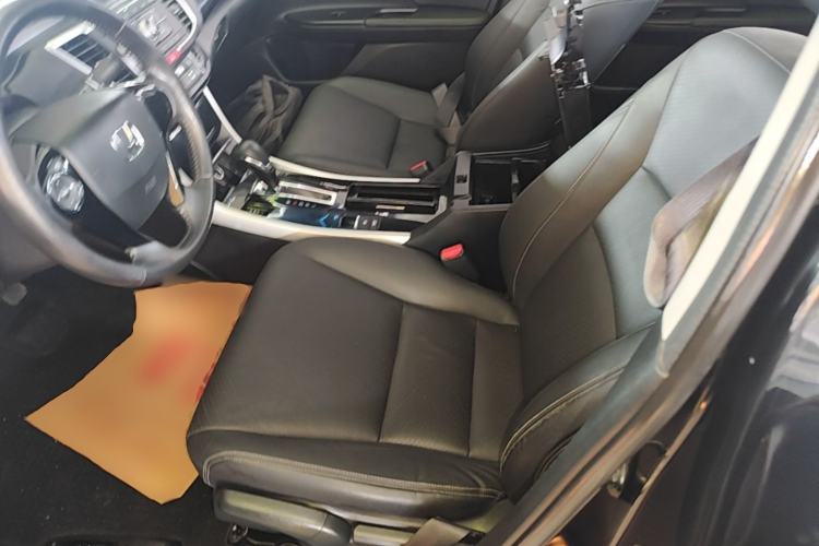 Used Honda Accord 2016 2.0L Elite Edition Left Front Seat